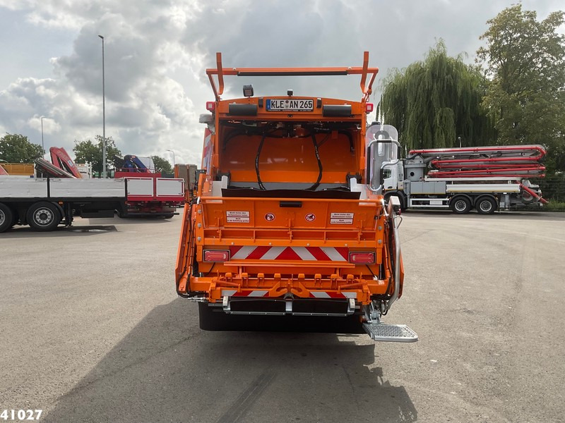 FUSO Canter 9C18 Zoeller 7m³ - Kamion za odvoz smeća: slika FUSO Canter 9C18 Zoeller 7m³ - Kamion za odvoz smeća FUSO Canter 9C18 Zoeller 7m³ - Kamion za odvoz smeća: slika FUSO Canter 9C18 Zoeller 7m³ - Kamion za odvoz smeća