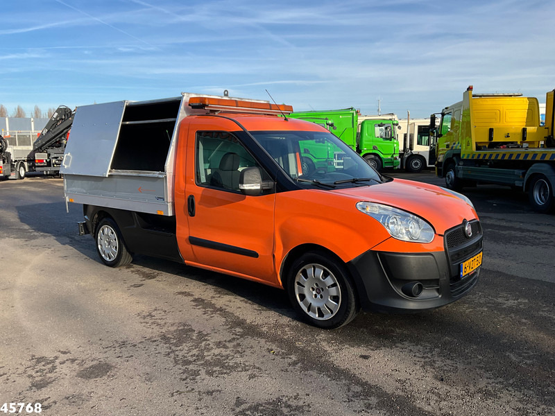 Fiat Doblò 1.3 MultiJet Maxi Veegvuilkipper - Pick-up: slika Fiat Doblò 1.3 MultiJet Maxi Veegvuilkipper - Pick-up Fiat Doblò 1.3 MultiJet Maxi Veegvuilkipper - Pick-up: slika Fiat Doblò 1.3 MultiJet Maxi Veegvuilkipper - Pick-up