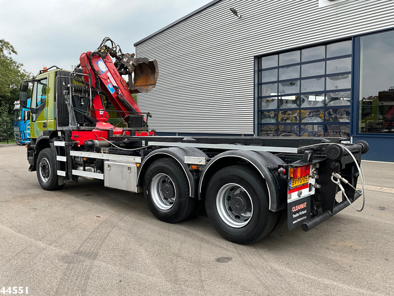 Iveco AD260T41 6x4 HMF 16 Tonmeter Z-kraan - Kamion s kabelskim sustavom, Kamion s kranom: slika Iveco AD260T41 6x4 HMF 16 Tonmeter Z-kraan - Kamion s kabelskim sustavom, Kamion s kranom Iveco AD260T41 6x4 HMF 16 Tonmeter Z-kraan - Kamion s kabelskim sustavom, Kamion s kranom: slika Iveco AD260T41 6x4 HMF 16 Tonmeter Z-kraan - Kamion s kabelskim sustavom, Kamion s kranom