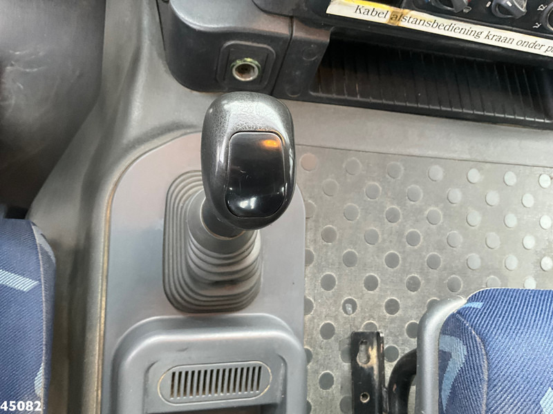 Kamion s kranom Iveco Trakker AD260T41 Euro 5 6x4 Full Steel Palfinger 36 Tm laadkraan Just 133.291 km!: slika Kamion s kranom Iveco Trakker AD260T41 Euro 5 6x4 Full Steel Palfinger 36 Tm laadkraan Just 133.291 km!