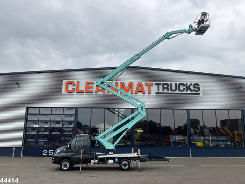Iveco Daily 35S12 20 Meter hoogwerker + JIB Just 6.039 km! - Kamion: slika Iveco Daily 35S12 20 Meter hoogwerker + JIB Just 6.039 km! - Kamion Iveco Daily 35S12 20 Meter hoogwerker + JIB Just 6.039 km! - Kamion: slika Iveco Daily 35S12 20 Meter hoogwerker + JIB Just 6.039 km! - Kamion