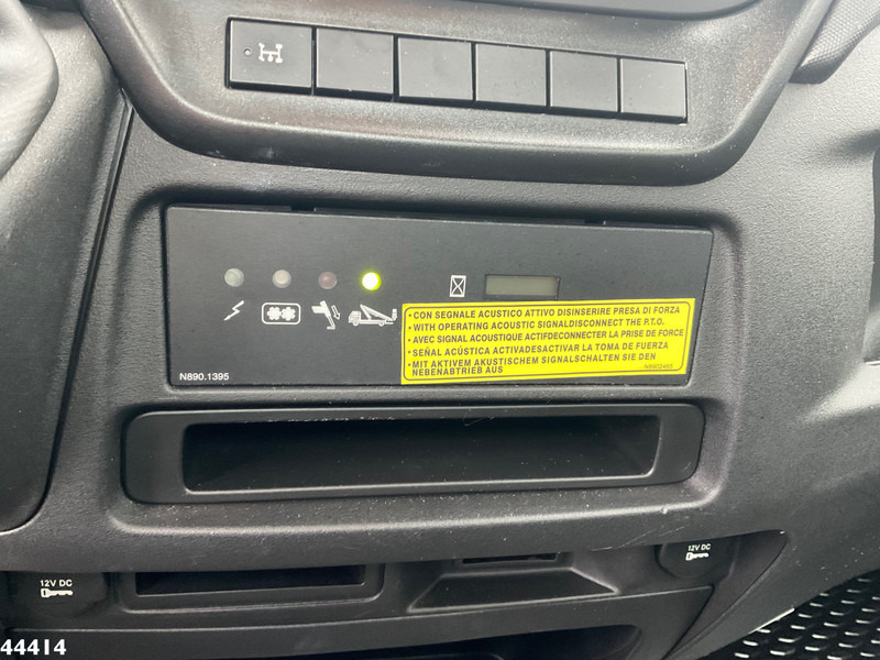Kamion Iveco Daily 35S12 20 Meter hoogwerker + JIB Just 6.039 km!: slika Kamion Iveco Daily 35S12 20 Meter hoogwerker + JIB Just 6.039 km!