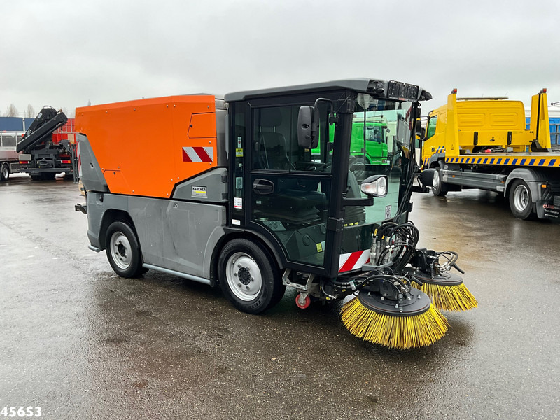 Kärcher MC 250 Just 16.579 km! - Cestovna čistilica: slika Kärcher MC 250 Just 16.579 km! - Cestovna čistilica Kärcher MC 250 Just 16.579 km! - Cestovna čistilica: slika Kärcher MC 250 Just 16.579 km! - Cestovna čistilica