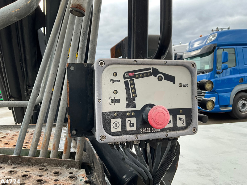 Rolo kontejner Laadplateau met Hiab 14 Tonmeter laadkraan: slika Rolo kontejner Laadplateau met Hiab 14 Tonmeter laadkraan Rolo kontejner Laadplateau met Hiab 14 Tonmeter laadkraan: slika Rolo kontejner Laadplateau met Hiab 14 Tonmeter laadkraan