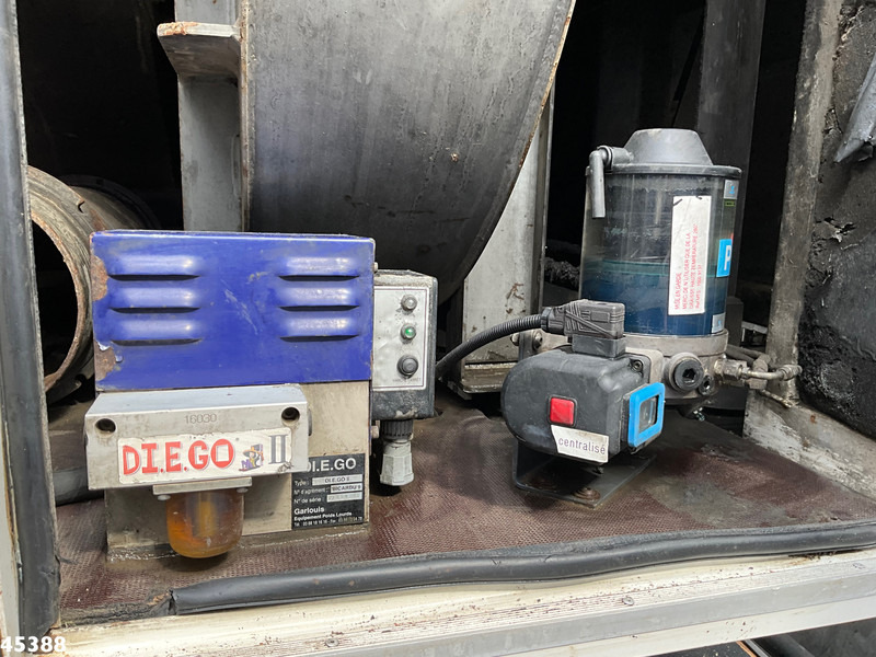 Vakum kamion MAN TGA 33.440 6x4 MTS Dino 8m³ Saugbagger Just 173.476 km!: slika Vakum kamion MAN TGA 33.440 6x4 MTS Dino 8m³ Saugbagger Just 173.476 km!