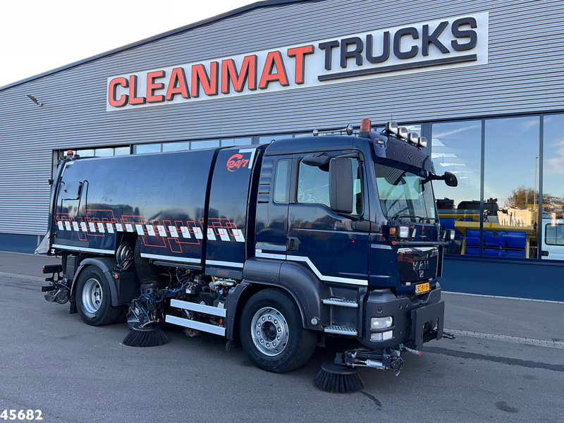 MAN TGS 18.320 Manual Gearbox Brock Wegdekreinger links en rechtsvegend! - Cestovna čistilica: slika MAN TGS 18.320 Manual Gearbox Brock Wegdekreinger links en rechtsvegend! - Cestovna čistilica MAN TGS 18.320 Manual Gearbox Brock Wegdekreinger links en rechtsvegend! - Cestovna čistilica: slika MAN TGS 18.320 Manual Gearbox Brock Wegdekreinger links en rechtsvegend! - Cestovna čistilica