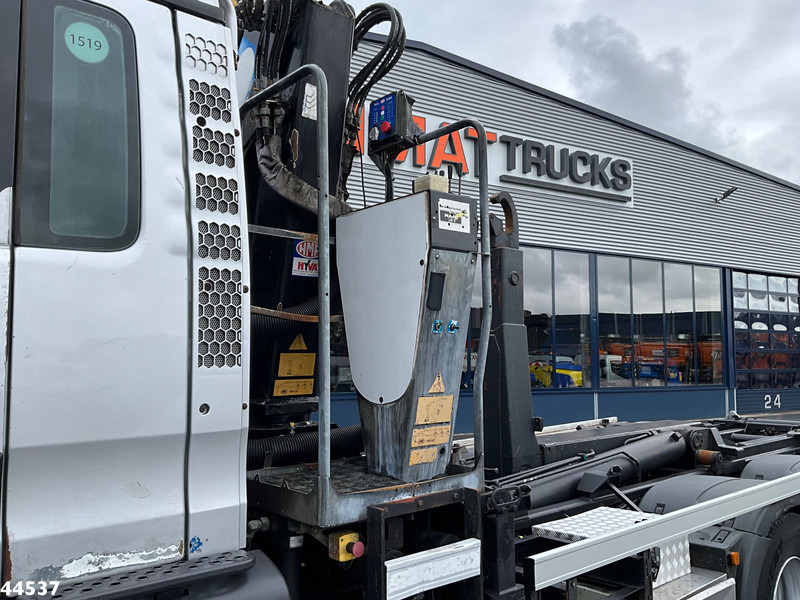 Kamion s kukastom dizalicom MAN TGS 35.400 8x4 HMF 16 Tonmeter Z-kraan: slika Kamion s kukastom dizalicom MAN TGS 35.400 8x4 HMF 16 Tonmeter Z-kraan