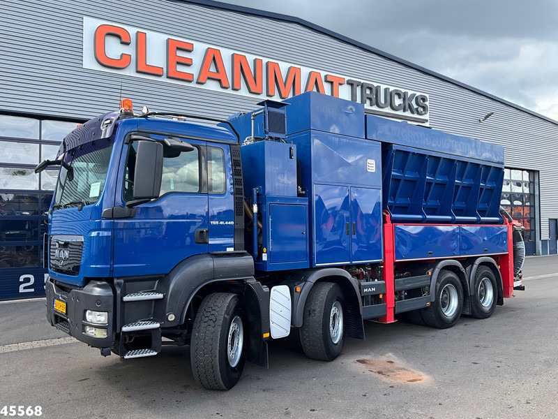 MAN TGS 41.440 8x4 Full Steel Reschwitzer 10m³ Saugbagger Just 132.502 Km! - Vakum kamion: slika MAN TGS 41.440 8x4 Full Steel Reschwitzer 10m³ Saugbagger Just 132.502 Km! - Vakum kamion MAN TGS 41.440 8x4 Full Steel Reschwitzer 10m³ Saugbagger Just 132.502 Km! - Vakum kamion: slika MAN TGS 41.440 8x4 Full Steel Reschwitzer 10m³ Saugbagger Just 132.502 Km! - Vakum kamion