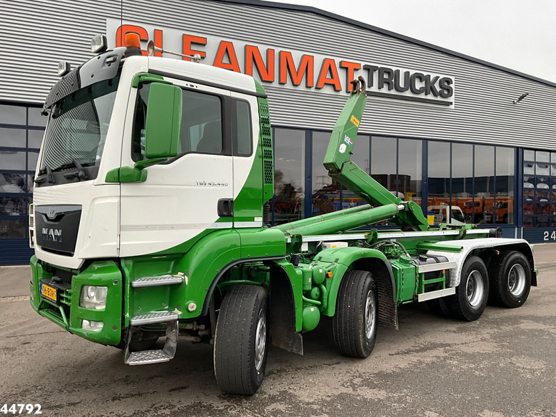 MAN TGS 43.440 8x4 Euro 6 VDL 40 Ton haakarmsysteem - Kamion s kukastom dizalicom: slika MAN TGS 43.440 8x4 Euro 6 VDL 40 Ton haakarmsysteem - Kamion s kukastom dizalicom MAN TGS 43.440 8x4 Euro 6 VDL 40 Ton haakarmsysteem - Kamion s kukastom dizalicom: slika MAN TGS 43.440 8x4 Euro 6 VDL 40 Ton haakarmsysteem - Kamion s kukastom dizalicom
