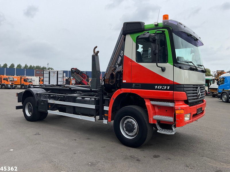 Mercedes-Benz Actros 1931 AK 4x4 Hiab 12 Tonmeter laadkraan - Kamion s kukastom dizalicom, Kamion s kranom: slika Mercedes-Benz Actros 1931 AK 4x4 Hiab 12 Tonmeter laadkraan - Kamion s kukastom dizalicom, Kamion s kranom Mercedes-Benz Actros 1931 AK 4x4 Hiab 12 Tonmeter laadkraan - Kamion s kukastom dizalicom, Kamion s kranom: slika Mercedes-Benz Actros 1931 AK 4x4 Hiab 12 Tonmeter laadkraan - Kamion s kukastom dizalicom, Kamion s kranom