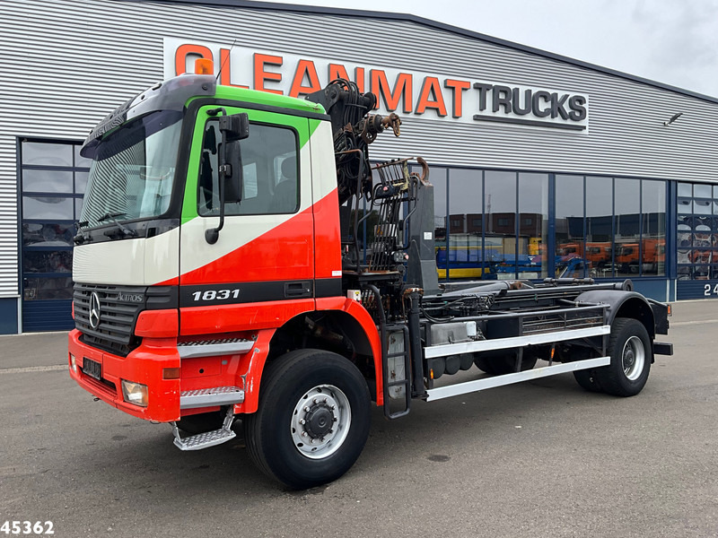 Mercedes-Benz Actros 1931 AK 4x4 Hiab 12 Tonmeter laadkraan - Kamion s kukastom dizalicom, Kamion s kranom: slika Mercedes-Benz Actros 1931 AK 4x4 Hiab 12 Tonmeter laadkraan - Kamion s kukastom dizalicom, Kamion s kranom Mercedes-Benz Actros 1931 AK 4x4 Hiab 12 Tonmeter laadkraan - Kamion s kukastom dizalicom, Kamion s kranom: slika Mercedes-Benz Actros 1931 AK 4x4 Hiab 12 Tonmeter laadkraan - Kamion s kukastom dizalicom, Kamion s kranom