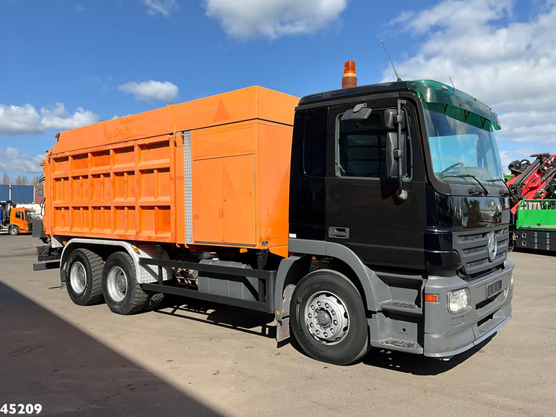 Mercedes-Benz Actros 3336 6x4 RSP Saugbagger 7m³ - Vakum kamion: slika Mercedes-Benz Actros 3336 6x4 RSP Saugbagger 7m³ - Vakum kamion Mercedes-Benz Actros 3336 6x4 RSP Saugbagger 7m³ - Vakum kamion: slika Mercedes-Benz Actros 3336 6x4 RSP Saugbagger 7m³ - Vakum kamion
