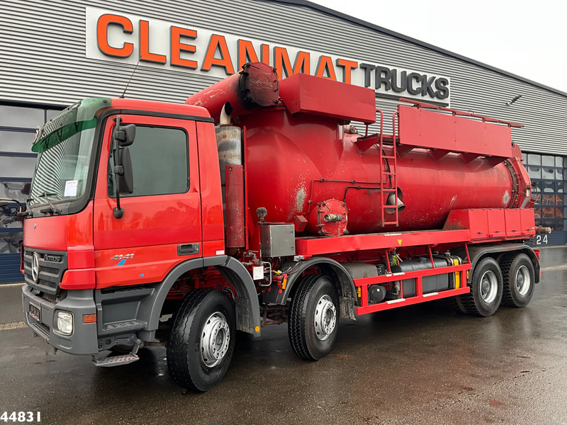 Mercedes-Benz Actros 4141 8x4 RVS Naaktgeboren drogestoffen Just 99.291 km! - Vakum kamion: slika Mercedes-Benz Actros 4141 8x4 RVS Naaktgeboren drogestoffen Just 99.291 km! - Vakum kamion Mercedes-Benz Actros 4141 8x4 RVS Naaktgeboren drogestoffen Just 99.291 km! - Vakum kamion: slika Mercedes-Benz Actros 4141 8x4 RVS Naaktgeboren drogestoffen Just 99.291 km! - Vakum kamion