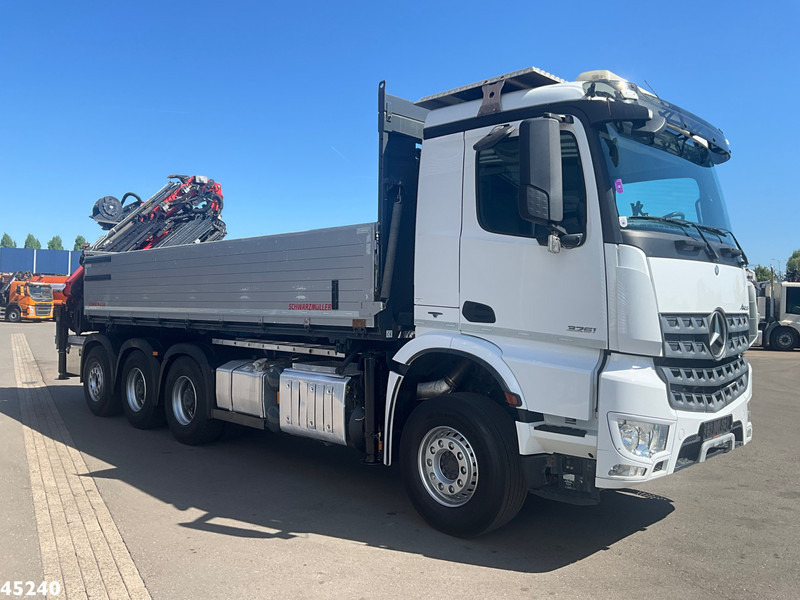 Mercedes-Benz Arocs 3251 8x4 Euro 6 Retarder Palfinger 34 Tonmeter laadkraan + Fly-Jib 2 zijdige kipper Just 146.766 km! - Kiper, Kamion s kranom: slika Mercedes-Benz Arocs 3251 8x4 Euro 6 Retarder Palfinger 34 Tonmeter laadkraan + Fly-Jib 2 zijdige kipper Just 146.766 km! - Kiper, Kamion s kranom Mercedes-Benz Arocs 3251 8x4 Euro 6 Retarder Palfinger 34 Tonmeter laadkraan + Fly-Jib 2 zijdige kipper Just 146.766 km! - Kiper, Kamion s kranom: slika Mercedes-Benz Arocs 3251 8x4 Euro 6 Retarder Palfinger 34 Tonmeter laadkraan + Fly-Jib 2 zijdige kipper Just 146.766 km! - Kiper, Kamion s kranom