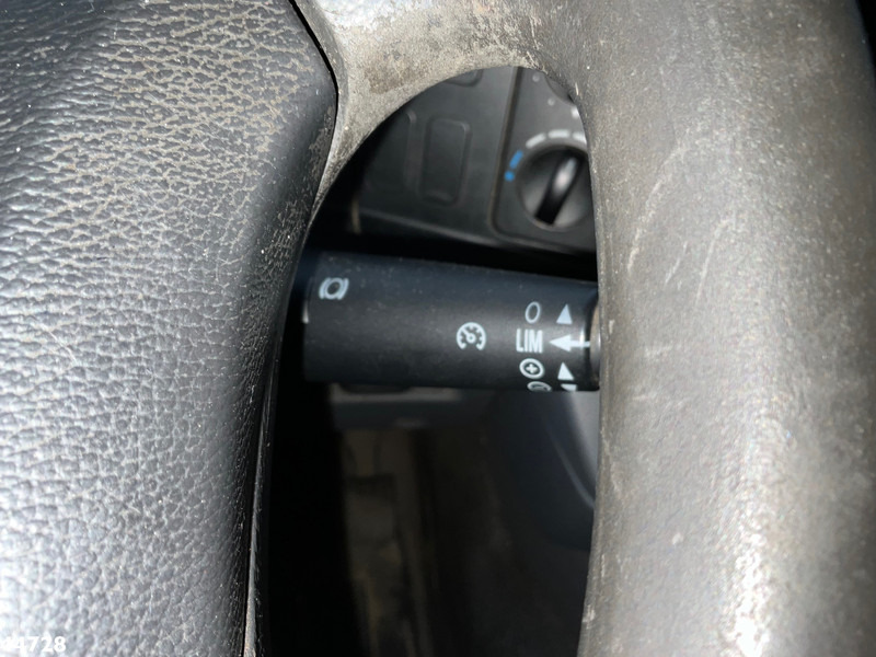 Kamion sandučar Mercedes-Benz Axor 2636 6x2 Dhollandia laadklep Just 265.901 km!: slika Kamion sandučar Mercedes-Benz Axor 2636 6x2 Dhollandia laadklep Just 265.901 km!