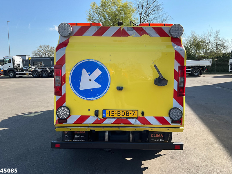 Mitsubishi Canter 7C15 Brock sweeper Just 94.095 km! - Cestovna čistilica: slika Mitsubishi Canter 7C15 Brock sweeper Just 94.095 km! - Cestovna čistilica Mitsubishi Canter 7C15 Brock sweeper Just 94.095 km! - Cestovna čistilica: slika Mitsubishi Canter 7C15 Brock sweeper Just 94.095 km! - Cestovna čistilica
