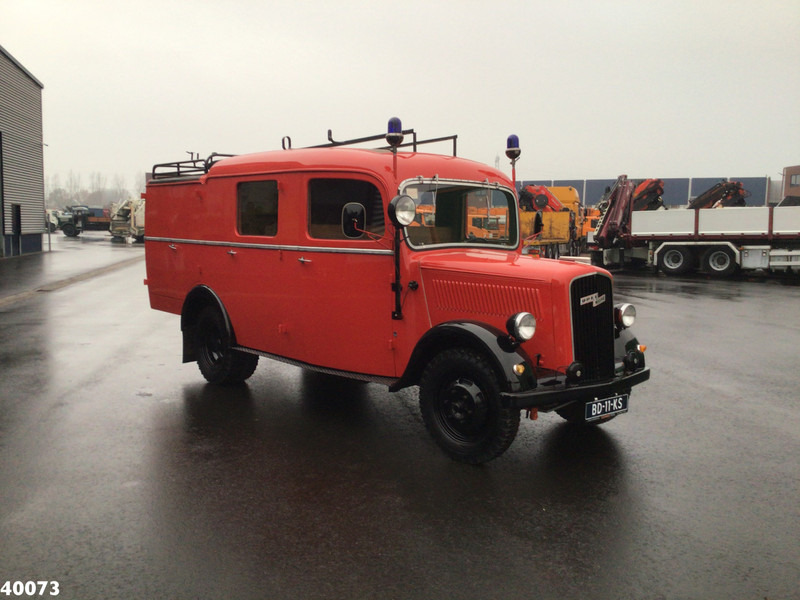 Opel Blitz 1.5 T-45 - Dostavno vozilo sa zatvorenim sandukom: slika Opel Blitz 1.5 T-45 - Dostavno vozilo sa zatvorenim sandukom Opel Blitz 1.5 T-45 - Dostavno vozilo sa zatvorenim sandukom: slika Opel Blitz 1.5 T-45 - Dostavno vozilo sa zatvorenim sandukom