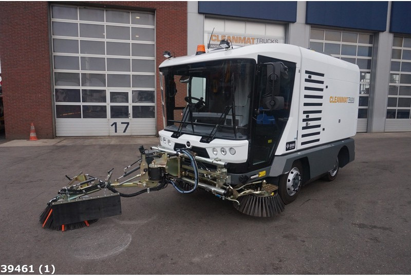 Ravo 540 STH met 3-de borstel - Cestovna čistilica: slika Ravo 540 STH met 3-de borstel - Cestovna čistilica Ravo 540 STH met 3-de borstel - Cestovna čistilica: slika Ravo 540 STH met 3-de borstel - Cestovna čistilica