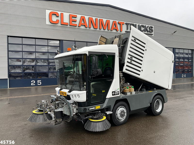 Ravo 580 with 3-rd brush - Cestovna čistilica: slika Ravo 580 with 3-rd brush - Cestovna čistilica Ravo 580 with 3-rd brush - Cestovna čistilica: slika Ravo 580 with 3-rd brush - Cestovna čistilica