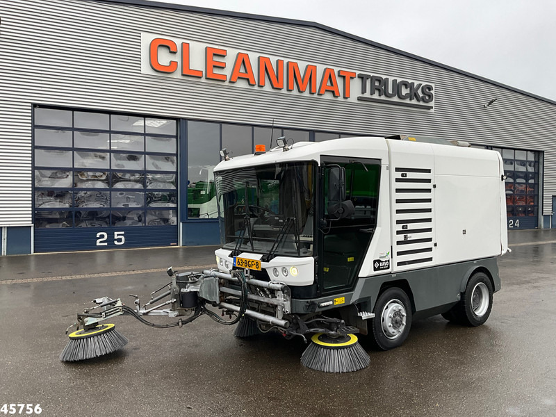 Ravo 580 with 3-rd brush - Cestovna čistilica: slika Ravo 580 with 3-rd brush - Cestovna čistilica Ravo 580 with 3-rd brush - Cestovna čistilica: slika Ravo 580 with 3-rd brush - Cestovna čistilica