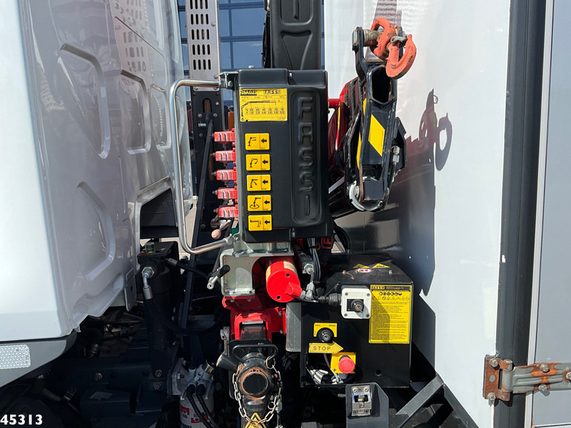 Kamion s kranom Renault D 220 Euro 6 Fassi 2,3 Tonmeter laadkraan Just 153.536 km!: slika Kamion s kranom Renault D 220 Euro 6 Fassi 2,3 Tonmeter laadkraan Just 153.536 km!