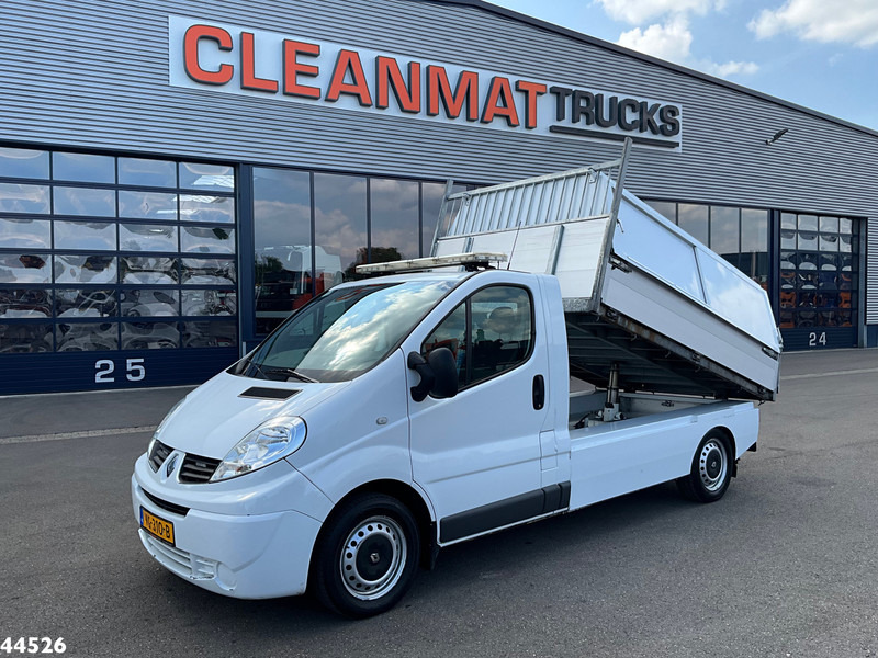 Renault Trafic 2.0 dCi Veeg-vuil kipper - Kamion za odvoz smeća: slika Renault Trafic 2.0 dCi Veeg-vuil kipper - Kamion za odvoz smeća Renault Trafic 2.0 dCi Veeg-vuil kipper - Kamion za odvoz smeća: slika Renault Trafic 2.0 dCi Veeg-vuil kipper - Kamion za odvoz smeća
