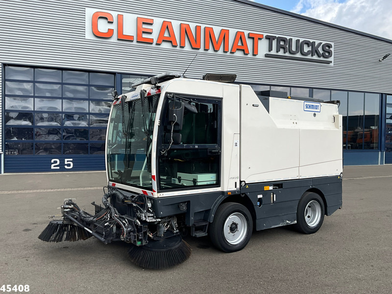 Schmidt Cleango 500 Compact Euro 6 with 3-rd brush - Cestovna čistilica: slika Schmidt Cleango 500 Compact Euro 6 with 3-rd brush - Cestovna čistilica Schmidt Cleango 500 Compact Euro 6 with 3-rd brush - Cestovna čistilica: slika Schmidt Cleango 500 Compact Euro 6 with 3-rd brush - Cestovna čistilica