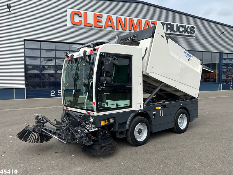 Schmidt Cleango 500 Compact Euro 6 with 3-rd brush - Cestovna čistilica: slika Schmidt Cleango 500 Compact Euro 6 with 3-rd brush - Cestovna čistilica Schmidt Cleango 500 Compact Euro 6 with 3-rd brush - Cestovna čistilica: slika Schmidt Cleango 500 Compact Euro 6 with 3-rd brush - Cestovna čistilica