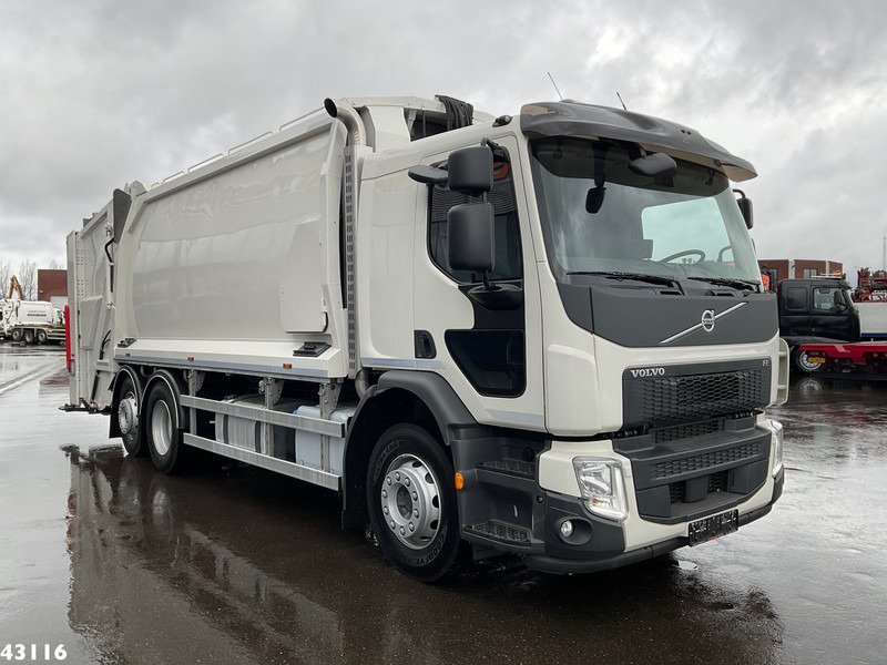 Volvo FE 350 Euro 6 NORBA MF 300 22m³, 2 compartimenten - Kamion za odvoz smeća: slika Volvo FE 350 Euro 6 NORBA MF 300 22m³, 2 compartimenten - Kamion za odvoz smeća Volvo FE 350 Euro 6 NORBA MF 300 22m³, 2 compartimenten - Kamion za odvoz smeća: slika Volvo FE 350 Euro 6 NORBA MF 300 22m³, 2 compartimenten - Kamion za odvoz smeća
