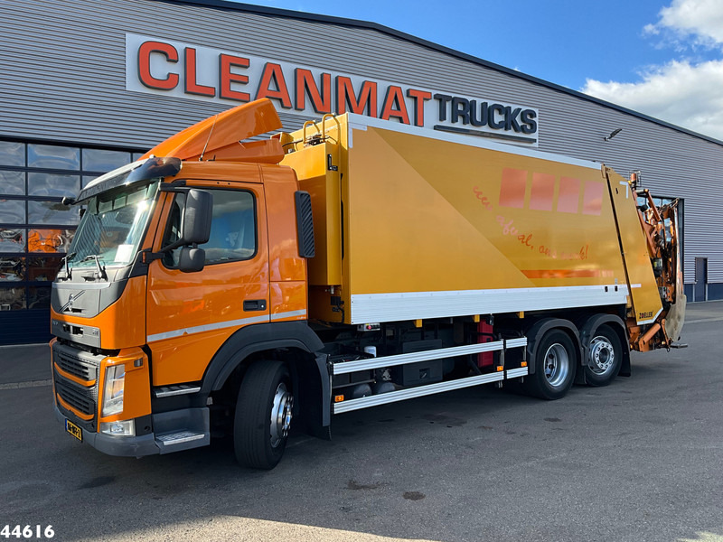 Volvo FM 330 Euro 6 Zoeller 25m³ - Kamion za odvoz smeća: slika Volvo FM 330 Euro 6 Zoeller 25m³ - Kamion za odvoz smeća Volvo FM 330 Euro 6 Zoeller 25m³ - Kamion za odvoz smeća: slika Volvo FM 330 Euro 6 Zoeller 25m³ - Kamion za odvoz smeća