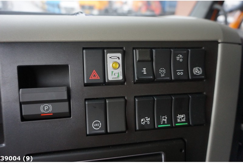 Kamion za odvoz smeća Volvo FM 330: slika Kamion za odvoz smeća Volvo FM 330