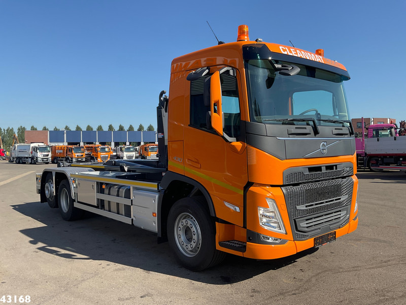 Volvo FM 430 VDL 21 Ton haakarmsysteem - Kamion s kukastom dizalicom: slika Volvo FM 430 VDL 21 Ton haakarmsysteem - Kamion s kukastom dizalicom Volvo FM 430 VDL 21 Ton haakarmsysteem - Kamion s kukastom dizalicom: slika Volvo FM 430 VDL 21 Ton haakarmsysteem - Kamion s kukastom dizalicom