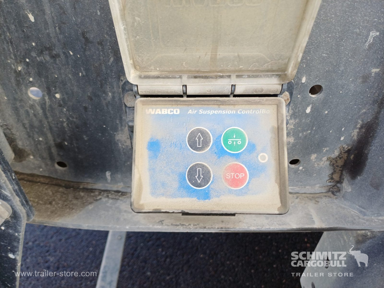 LANGENDORF Auflieger Kipper Stahlrundmulde 24m³ - Kiper poluprikolica: slika LANGENDORF Auflieger Kipper Stahlrundmulde 24m³ - Kiper poluprikolica LANGENDORF Auflieger Kipper Stahlrundmulde 24m³ - Kiper poluprikolica: slika LANGENDORF Auflieger Kipper Stahlrundmulde 24m³ - Kiper poluprikolica