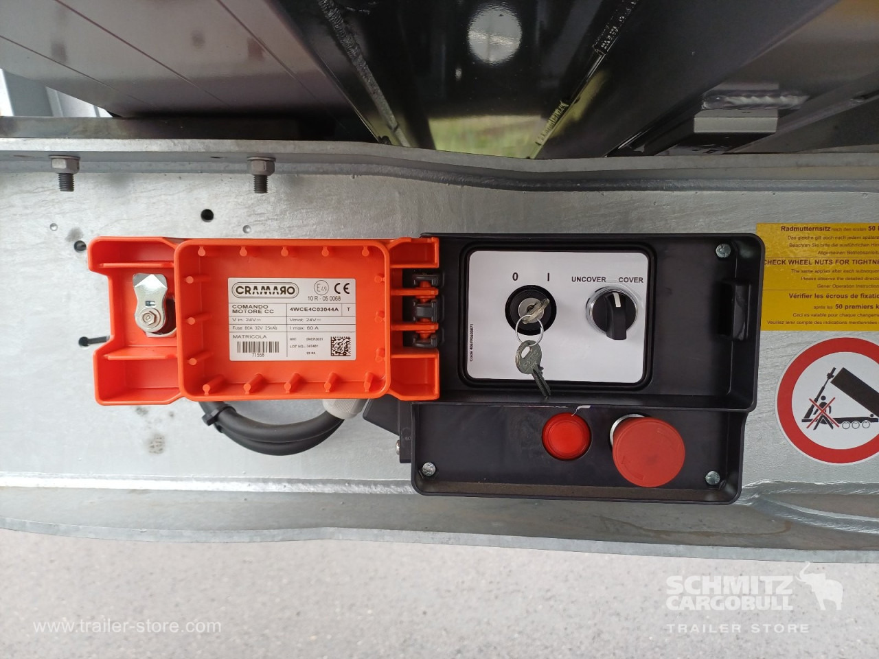 SCHMITZ Auflieger Kipper Alukastenmulde 29m³ - Kiper poluprikolica: slika SCHMITZ Auflieger Kipper Alukastenmulde 29m³ - Kiper poluprikolica SCHMITZ Auflieger Kipper Alukastenmulde 29m³ - Kiper poluprikolica: slika SCHMITZ Auflieger Kipper Alukastenmulde 29m³ - Kiper poluprikolica