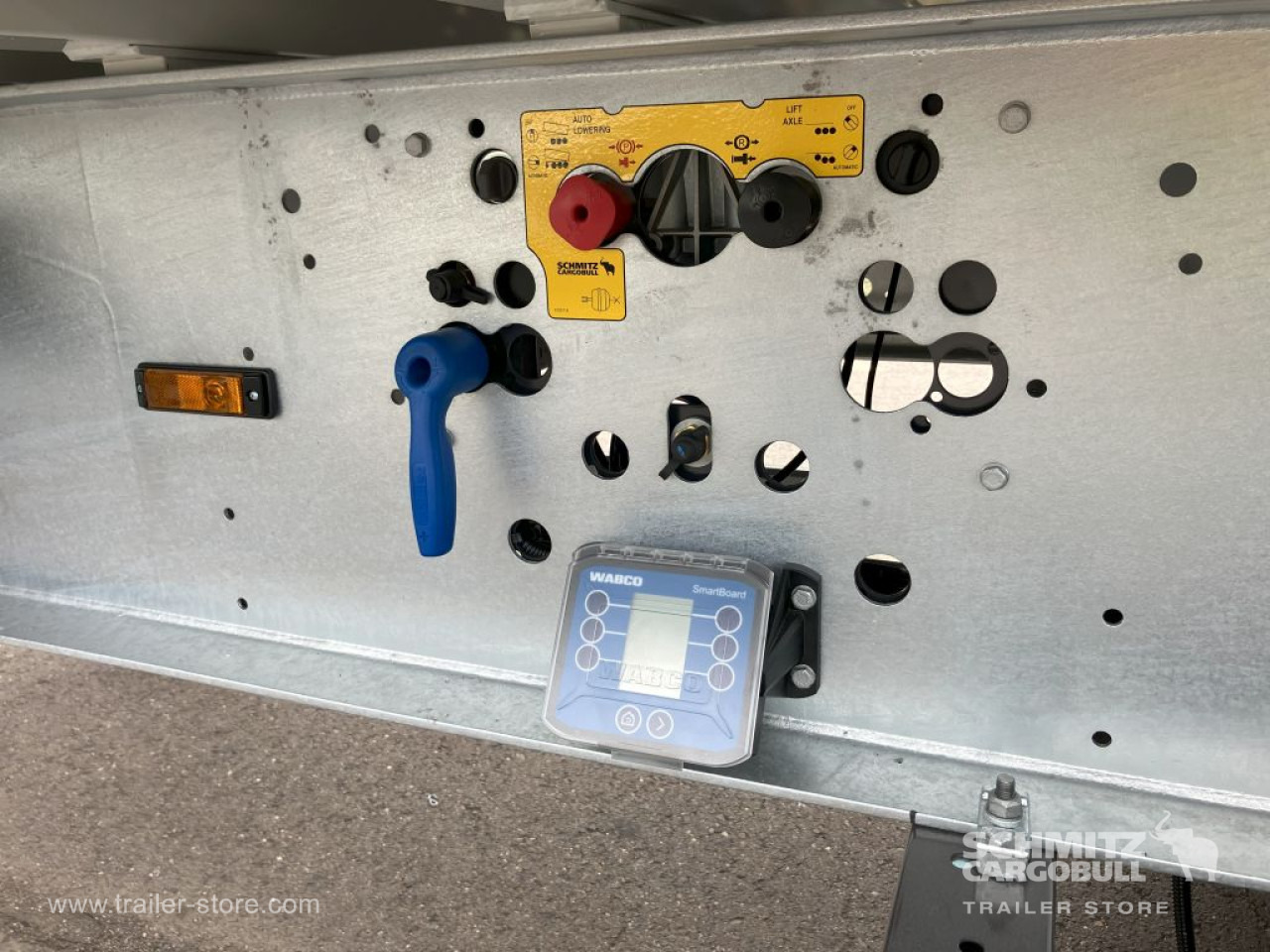 SCHMITZ Auflieger Kipper Alukastenmulde 52m³ - Kiper poluprikolica: slika SCHMITZ Auflieger Kipper Alukastenmulde 52m³ - Kiper poluprikolica SCHMITZ Auflieger Kipper Alukastenmulde 52m³ - Kiper poluprikolica: slika SCHMITZ Auflieger Kipper Alukastenmulde 52m³ - Kiper poluprikolica