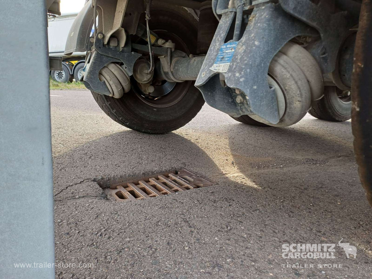 SCHMITZ Auflieger Kipper Stahlrundmulde 28m³ - Kiper poluprikolica: slika SCHMITZ Auflieger Kipper Stahlrundmulde 28m³ - Kiper poluprikolica SCHMITZ Auflieger Kipper Stahlrundmulde 28m³ - Kiper poluprikolica: slika SCHMITZ Auflieger Kipper Stahlrundmulde 28m³ - Kiper poluprikolica