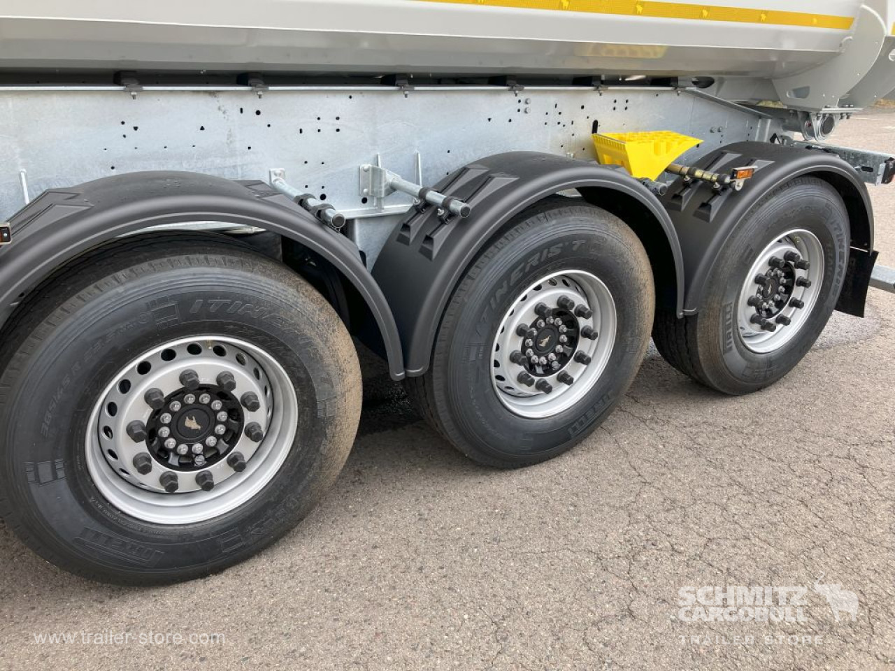 SCHMITZ Auflieger Kipper Stahlrundmulde 29m³ - Kiper poluprikolica: slika SCHMITZ Auflieger Kipper Stahlrundmulde 29m³ - Kiper poluprikolica SCHMITZ Auflieger Kipper Stahlrundmulde 29m³ - Kiper poluprikolica: slika SCHMITZ Auflieger Kipper Stahlrundmulde 29m³ - Kiper poluprikolica