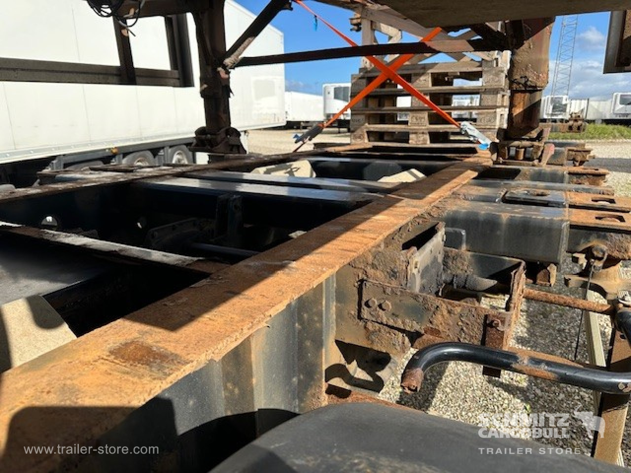 HFR Containerchassis Standard - Transporter kontejnera/ Poluprikolica s izmjenjivim sanducima: slika HFR Containerchassis Standard - Transporter kontejnera/ Poluprikolica s izmjenjivim sanducima HFR Containerchassis Standard - Transporter kontejnera/ Poluprikolica s izmjenjivim sanducima: slika HFR Containerchassis Standard - Transporter kontejnera/ Poluprikolica s izmjenjivim sanducima