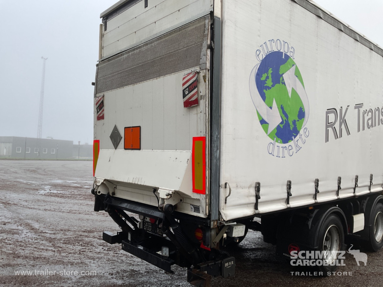 KRONE Curtainsider Standard Taillift - Poluprikolica s ceradom: slika KRONE Curtainsider Standard Taillift - Poluprikolica s ceradom KRONE Curtainsider Standard Taillift - Poluprikolica s ceradom: slika KRONE Curtainsider Standard Taillift - Poluprikolica s ceradom