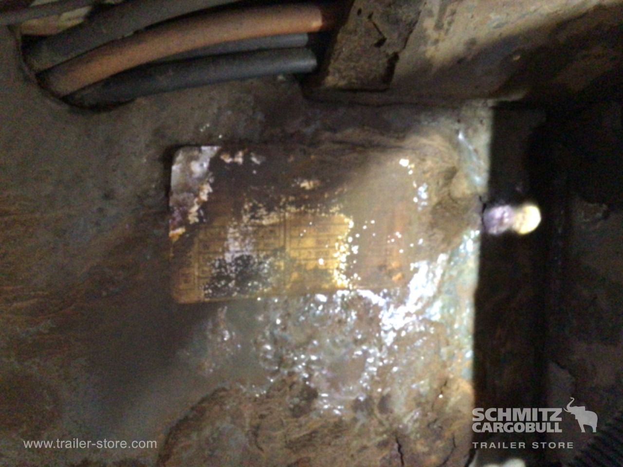 KRONE Reefer Standard Taillift - Izotermna poluprikolica: slika KRONE Reefer Standard Taillift - Izotermna poluprikolica KRONE Reefer Standard Taillift - Izotermna poluprikolica: slika KRONE Reefer Standard Taillift - Izotermna poluprikolica