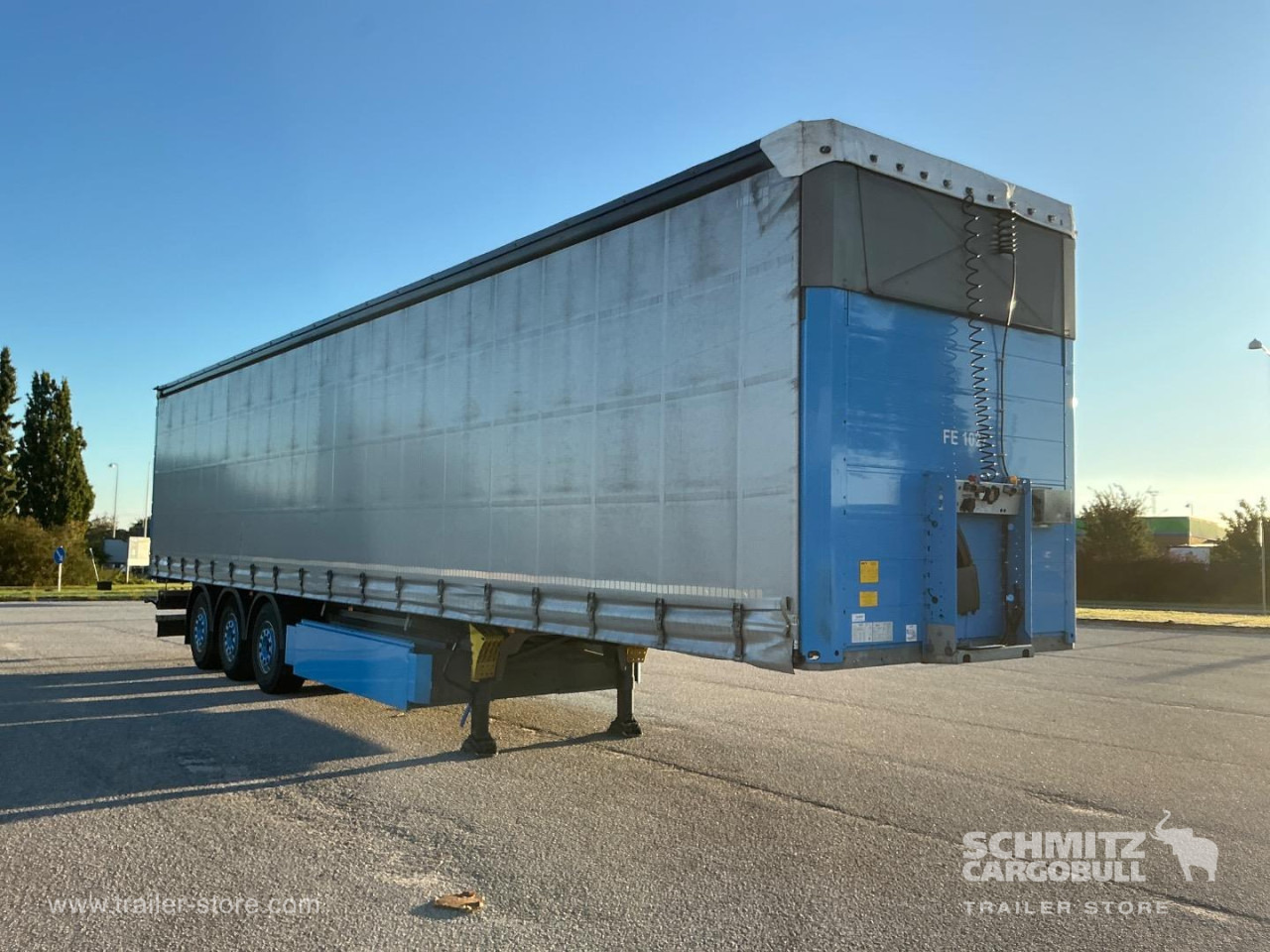SCHMITZ Curtainsider Standard - Poluprikolica s ceradom: slika SCHMITZ Curtainsider Standard - Poluprikolica s ceradom SCHMITZ Curtainsider Standard - Poluprikolica s ceradom: slika SCHMITZ Curtainsider Standard - Poluprikolica s ceradom