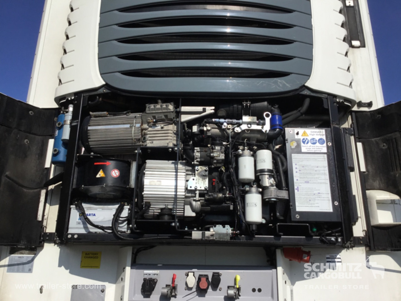 SCHMITZ Reefer Meat hanging system - Izotermna poluprikolica: slika SCHMITZ Reefer Meat hanging system - Izotermna poluprikolica SCHMITZ Reefer Meat hanging system - Izotermna poluprikolica: slika SCHMITZ Reefer Meat hanging system - Izotermna poluprikolica