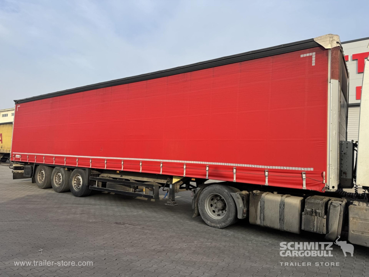 SCHMITZ Curtainsider Standard - Poluprikolica s ceradom: slika SCHMITZ Curtainsider Standard - Poluprikolica s ceradom SCHMITZ Curtainsider Standard - Poluprikolica s ceradom: slika SCHMITZ Curtainsider Standard - Poluprikolica s ceradom
