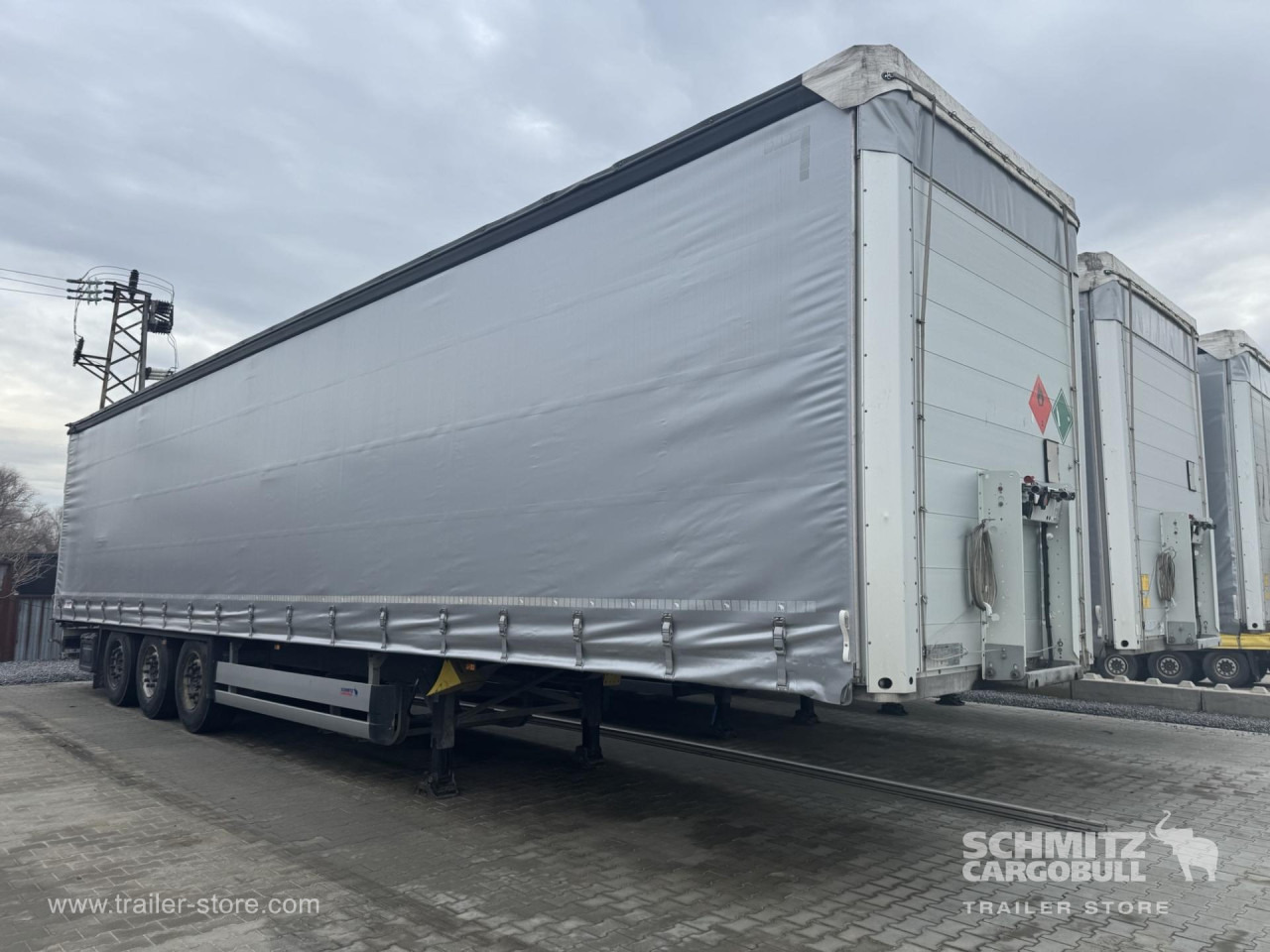 SCHMITZ Curtainsider Standard - Poluprikolica s ceradom: slika SCHMITZ Curtainsider Standard - Poluprikolica s ceradom SCHMITZ Curtainsider Standard - Poluprikolica s ceradom: slika SCHMITZ Curtainsider Standard - Poluprikolica s ceradom