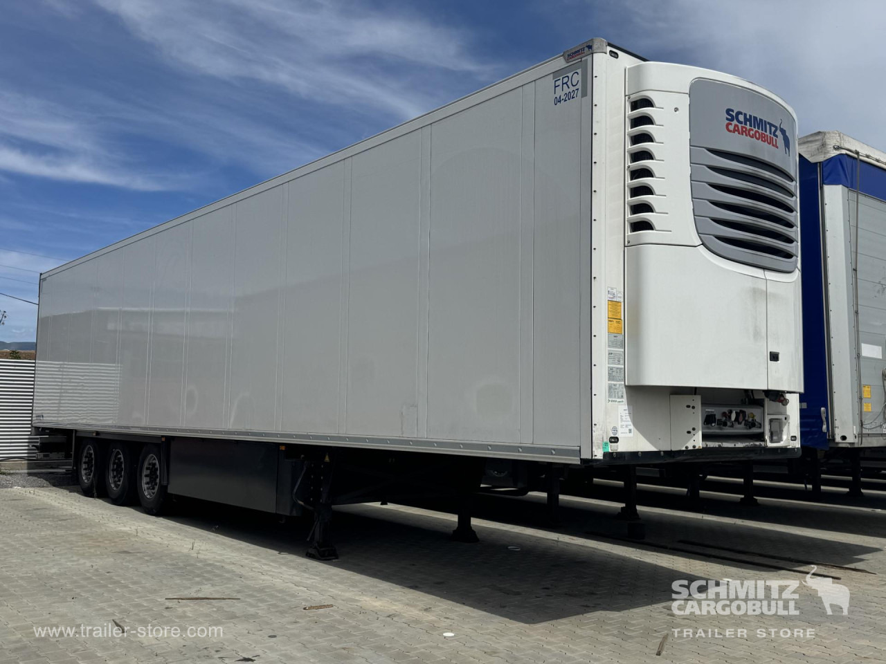 SCHMITZ Reefer Standard Double deck - Izotermna poluprikolica: slika SCHMITZ Reefer Standard Double deck - Izotermna poluprikolica SCHMITZ Reefer Standard Double deck - Izotermna poluprikolica: slika SCHMITZ Reefer Standard Double deck - Izotermna poluprikolica