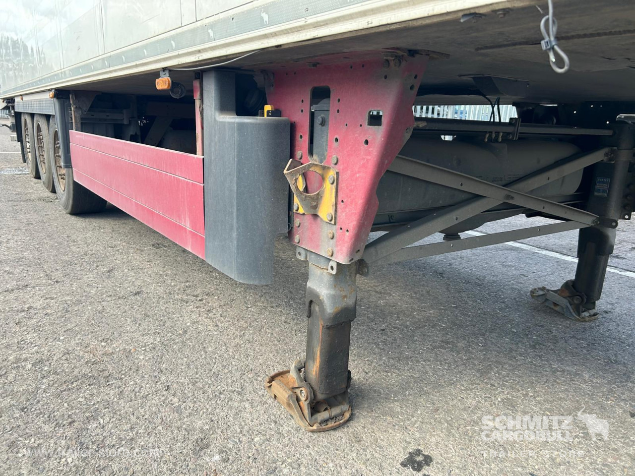 SCHMITZ Reefer Multitemp - Izotermna poluprikolica: slika SCHMITZ Reefer Multitemp - Izotermna poluprikolica SCHMITZ Reefer Multitemp - Izotermna poluprikolica: slika SCHMITZ Reefer Multitemp - Izotermna poluprikolica