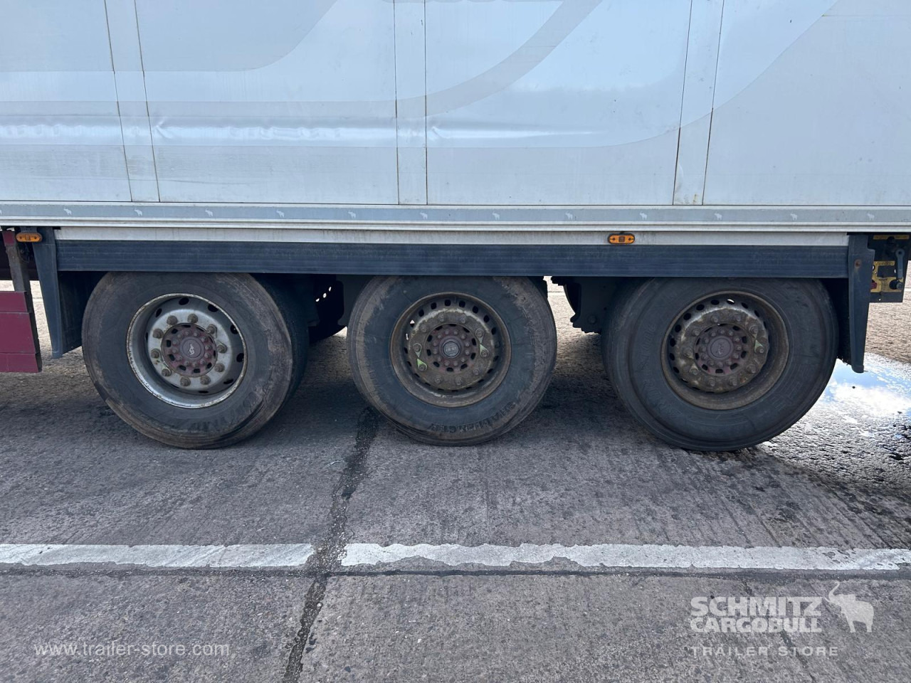 SCHMITZ Reefer Multitemp - Izotermna poluprikolica: slika SCHMITZ Reefer Multitemp - Izotermna poluprikolica SCHMITZ Reefer Multitemp - Izotermna poluprikolica: slika SCHMITZ Reefer Multitemp - Izotermna poluprikolica
