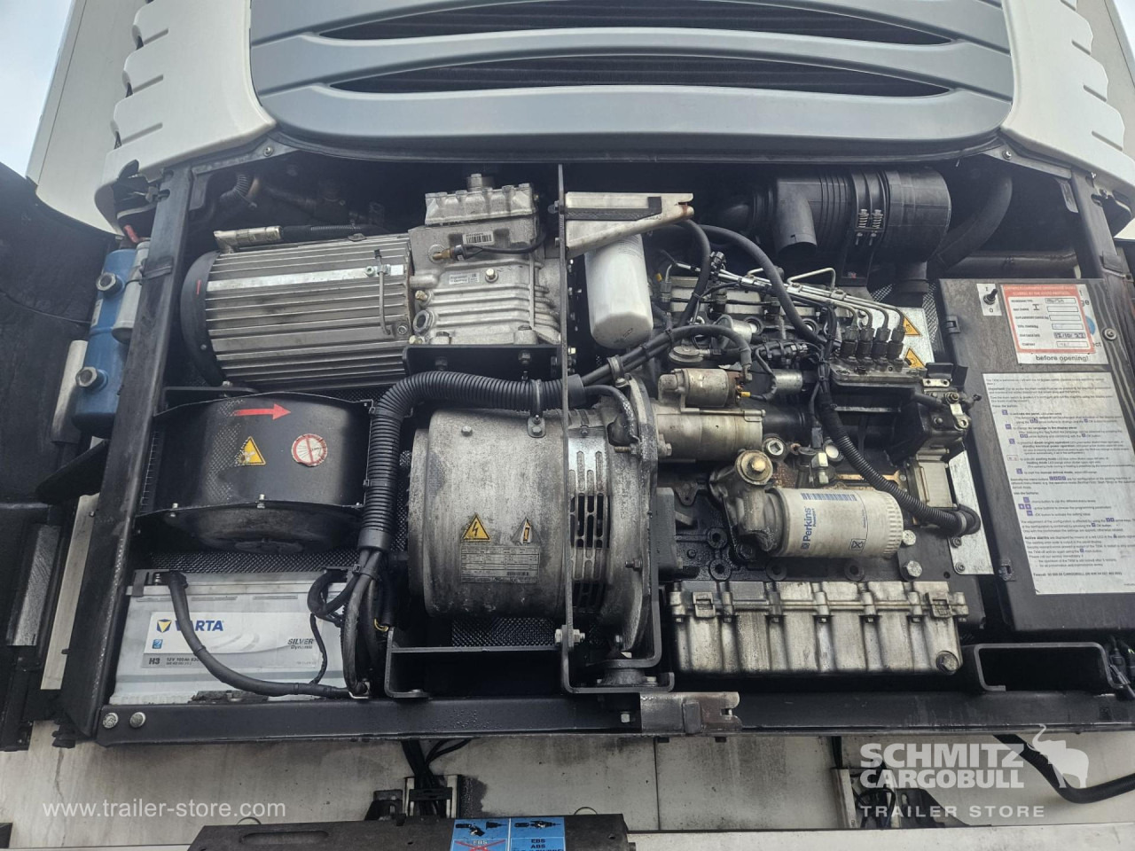 SCHMITZ Reefer Standard - Izotermna poluprikolica: slika SCHMITZ Reefer Standard - Izotermna poluprikolica SCHMITZ Reefer Standard - Izotermna poluprikolica: slika SCHMITZ Reefer Standard - Izotermna poluprikolica