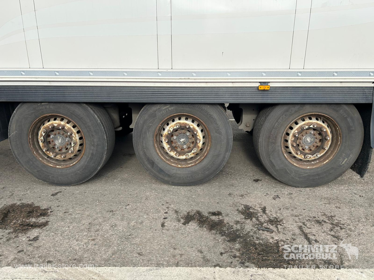 SCHMITZ Reefer Standard - Izotermna poluprikolica: slika SCHMITZ Reefer Standard - Izotermna poluprikolica SCHMITZ Reefer Standard - Izotermna poluprikolica: slika SCHMITZ Reefer Standard - Izotermna poluprikolica