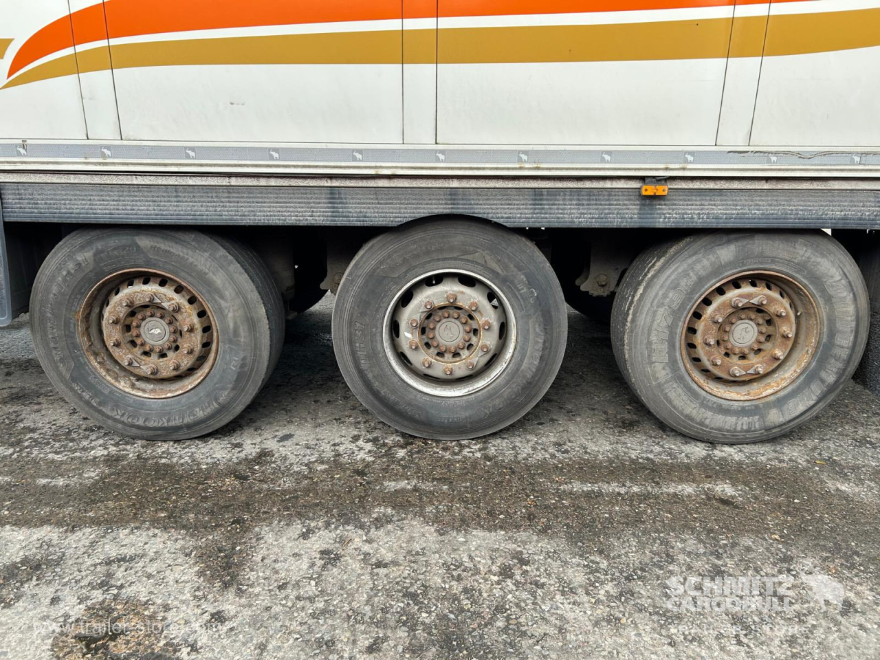 SCHMITZ Reefer Standard - Izotermna poluprikolica: slika SCHMITZ Reefer Standard - Izotermna poluprikolica SCHMITZ Reefer Standard - Izotermna poluprikolica: slika SCHMITZ Reefer Standard - Izotermna poluprikolica